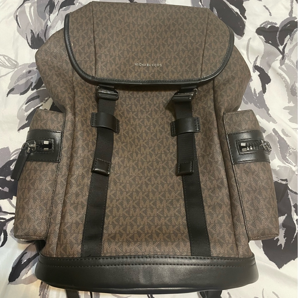 Men’s Michael kors back pack